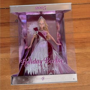 2005 Holiday Barbie